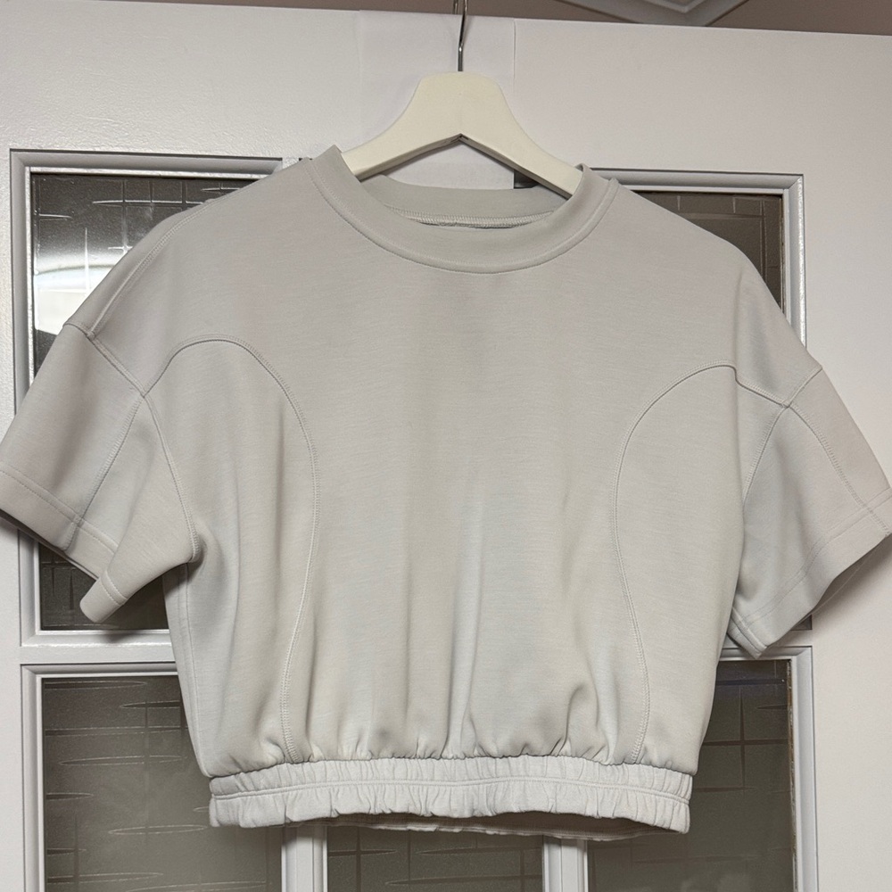 lululemon athletica Cream Crop Top